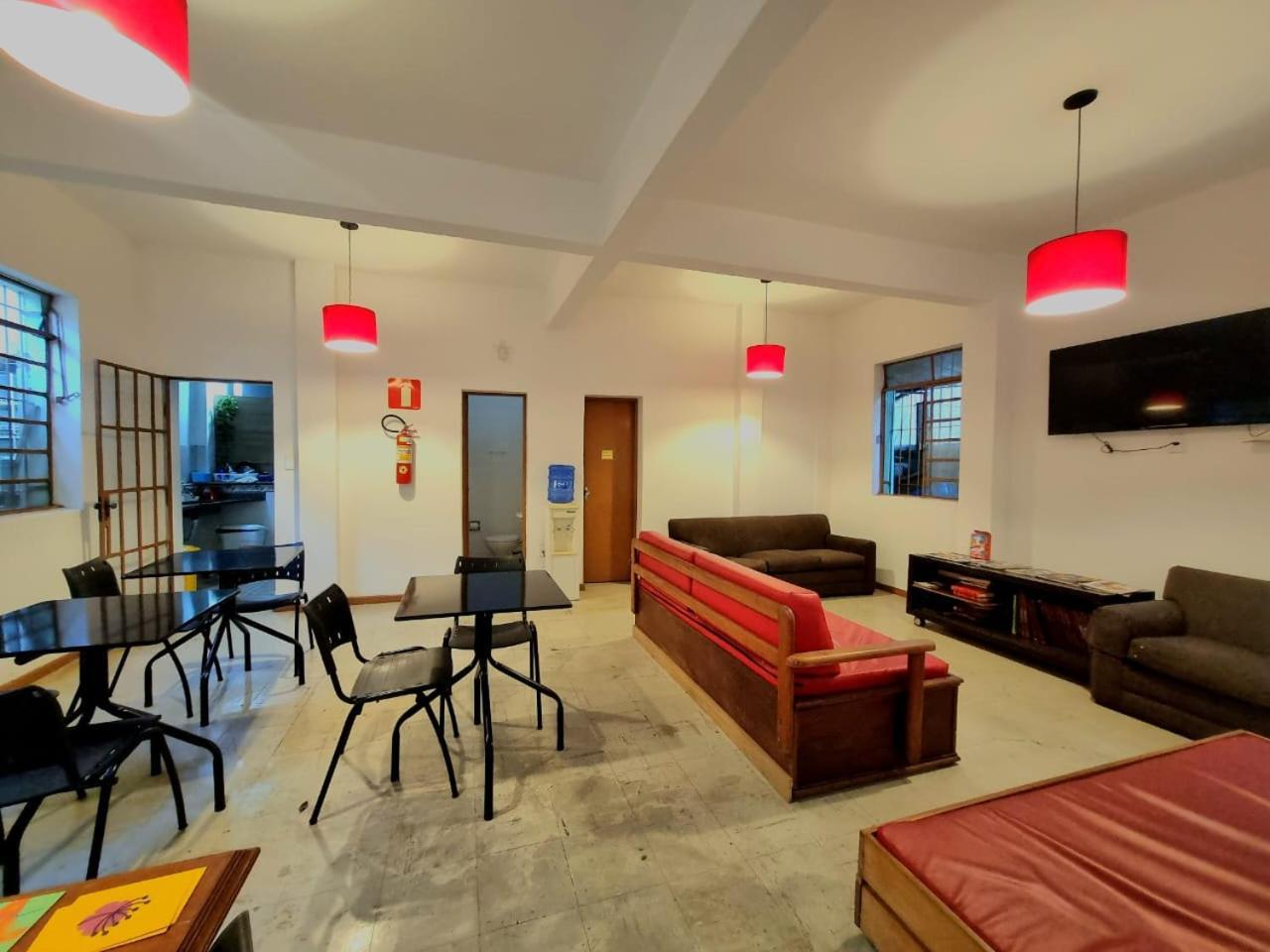 בלו הוריזונטה Cool Living Hostel - Praca Da Liberdade מראה חיצוני תמונה